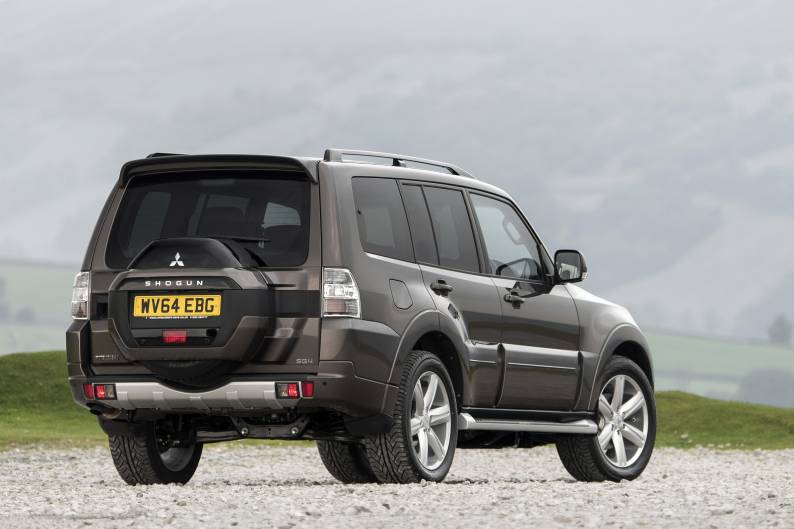 Mitsubishi Shogun | Car review | RAC Drive