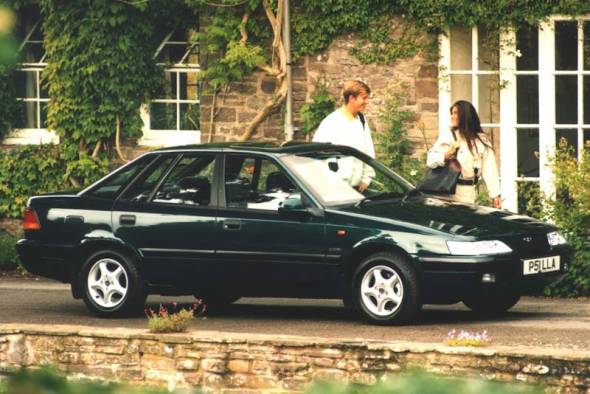 Daewoo Espero (1995 - 1997) used car review