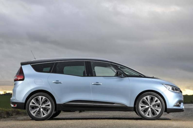 Renault Grand Scenic (2016 - 2020) used car review