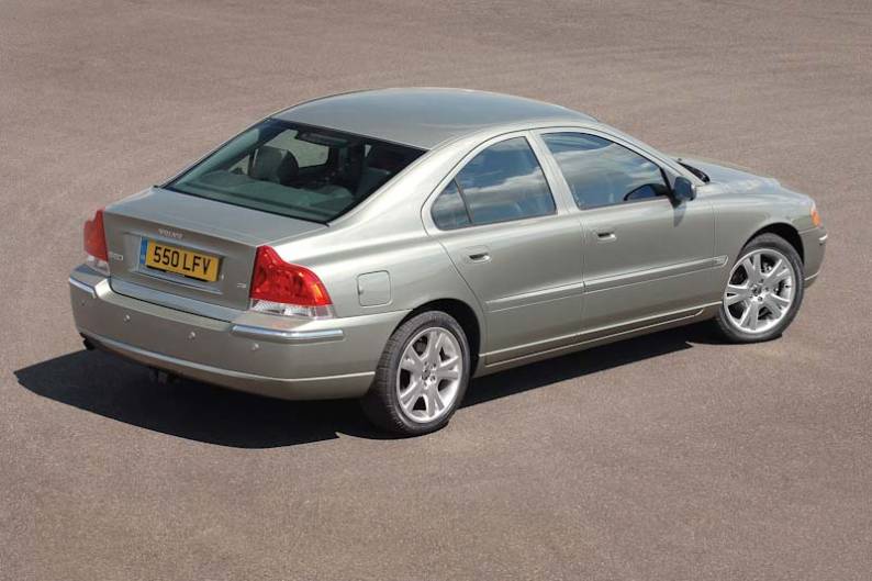 Volvo S60 (2000 - 2009) used car review