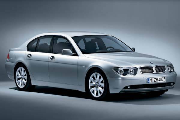 BMW 7 Series (2002 - 2009) used car review