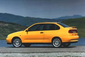 SEAT Cordoba (1994 - 2001) used car review