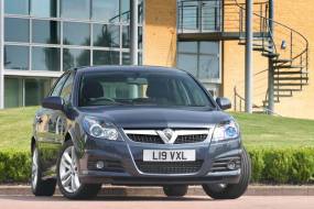 Vauxhall Vectra (2005 - 2008) used car review