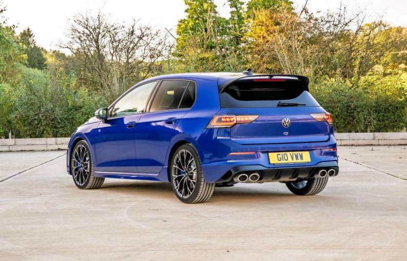 Volkswagen Golf R Review 2025: Prices, specs & verdict