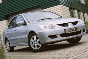 Mitsubishi Lancer [NON - EVO] (2005 - 2007) used car review