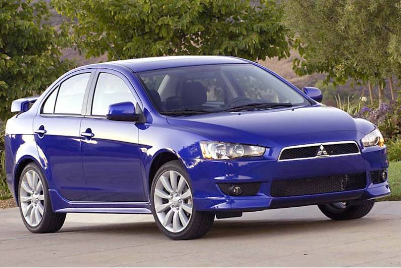 Mitsubishi Lancer (2008 - 2011) used car review
