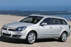 Vauxhall Astra Estate (2004 - 2009) used car review