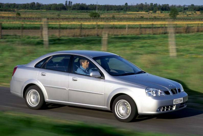Daewoo Nubira (2003 - 2005) used car review