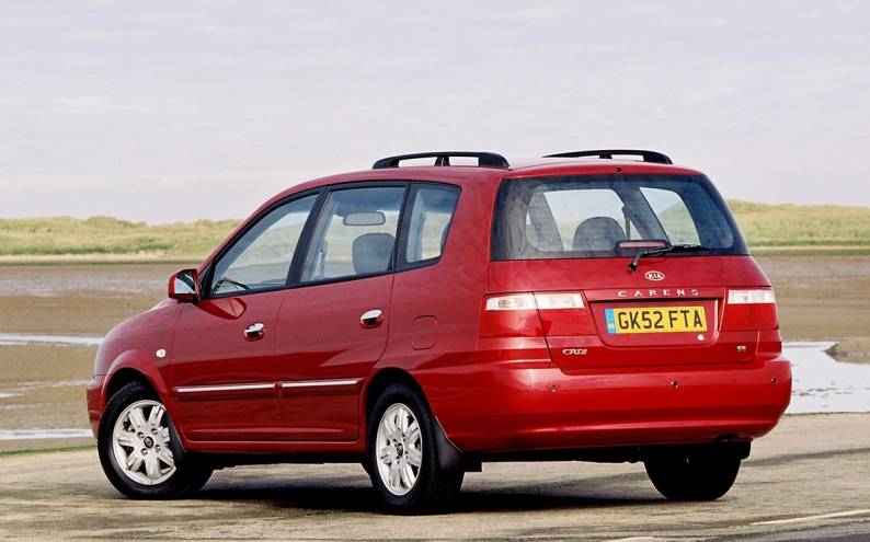 Kia Carens (2000 - 2006) used car review