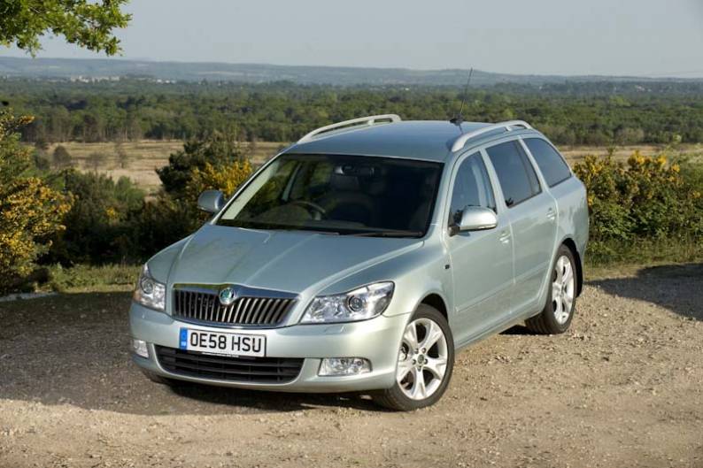 Skoda Octavia Scout (2009 - 2013) used car review
