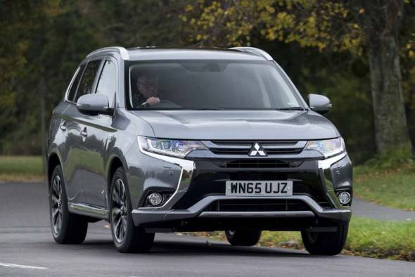 Mitsubishi Outlander PHEV (2015 - 2018) used car review