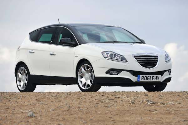 Chrysler Delta (2011 - 2015) used car review