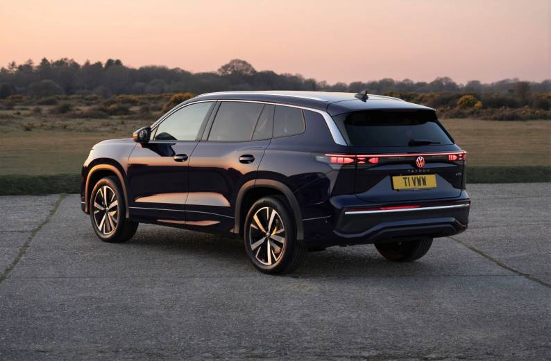 Volkswagen Tayron Review 2025: Prices, specs & verdict