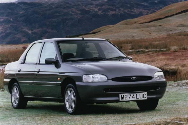 Ford Escort (1990 - 2000) used car review