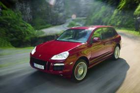 Porsche Cayenne (2007 - 2010) used car review