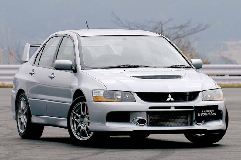 Mitsubishi Lancer EVO IX (2005 - 2008) used car review