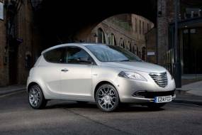 Chrysler Ypsilon (2011 - 2015) used car review
