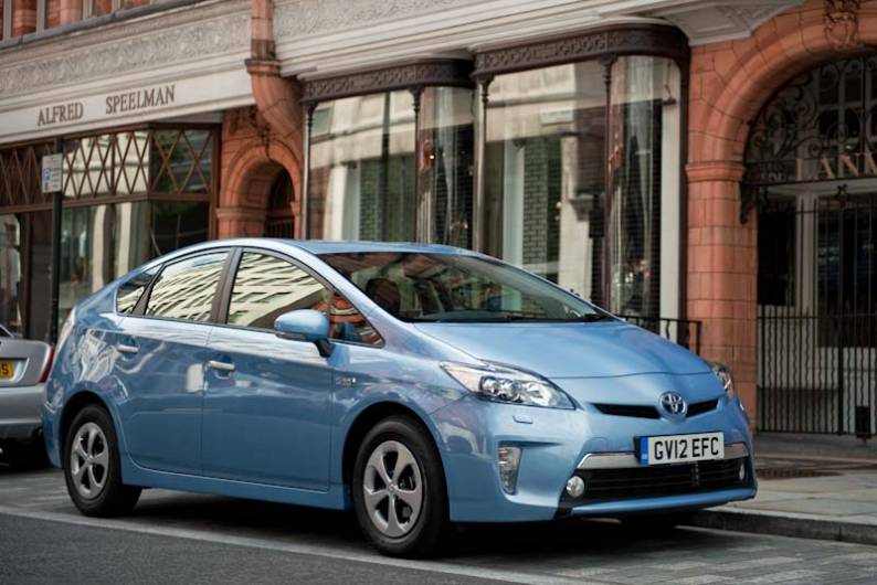 Toyota Prius Plug-In [XW30[ (2012-2015) used car review