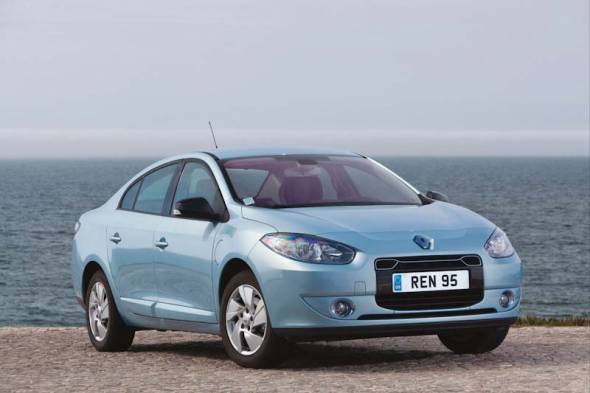 Renault Fluence Z.E. (2012 - 2014) used car review