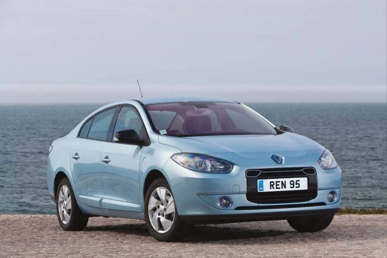 Renault Fluence Z.E. (2012 - 2014) used car review