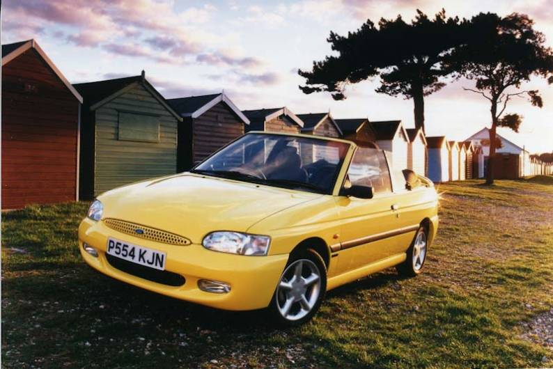 Ford Escort Cabriolet (1990 - 1998) used car review