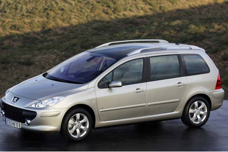 Peugeot 307 SW (2002 - 2008) used car review