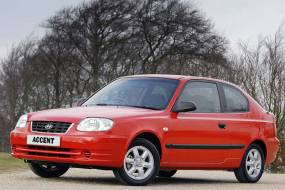 Hyundai Accent (2000 - 2007) used car review
