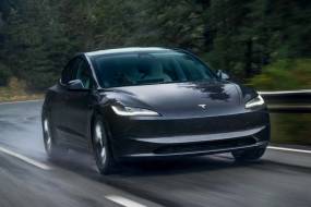 Tesla Model 3 Performance review
