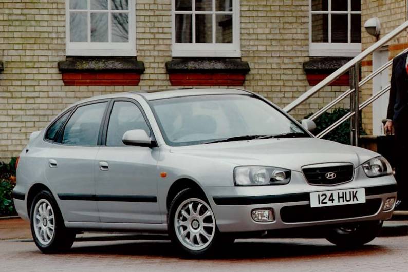 Hyundai Elantra (2001 - 2006) used car review