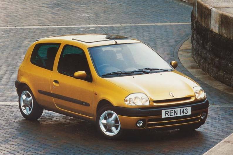 Renault Clio (1998 - 2001) used car review