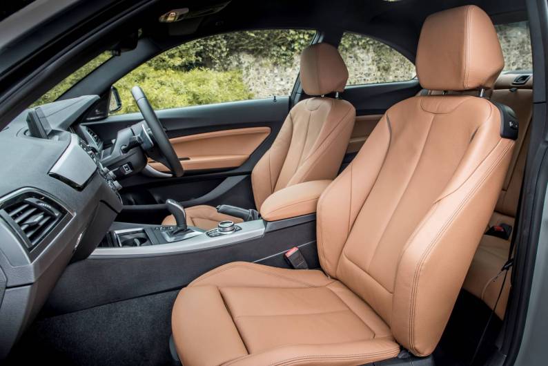 BMW M235i/M240i [F22] (2014 - 2021) used car review