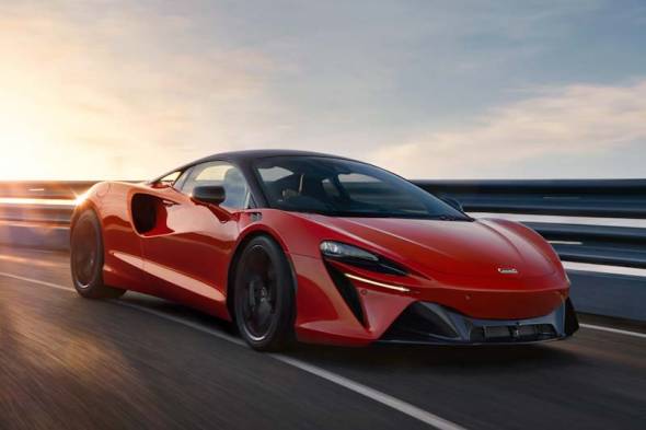 McLaren Artura review