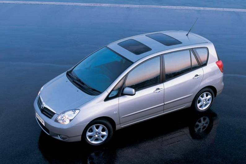Toyota Corolla Verso (2001 - 2004) used car review