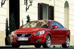 Volvo C70 (2009 - 2013) used car review