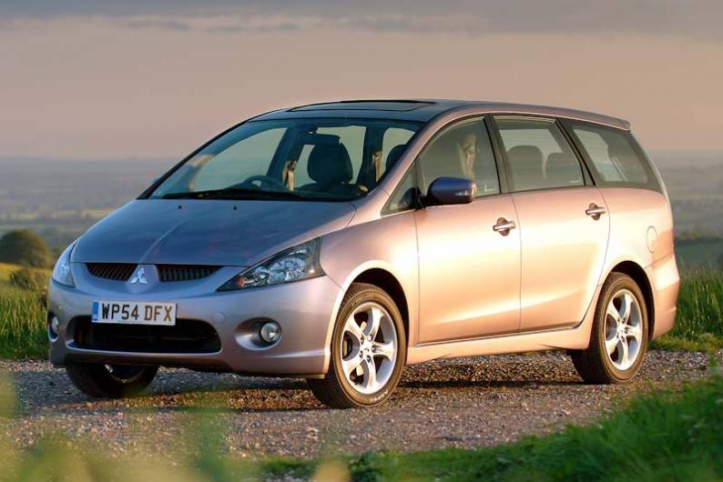 Mitsubishi Grandis (2004 - 2009) used car review