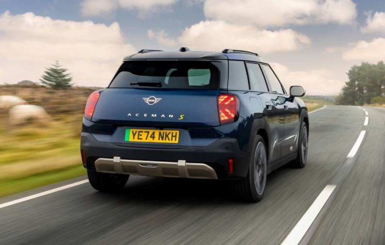 MINI Aceman Review 2025: Prices, specs and verdict
