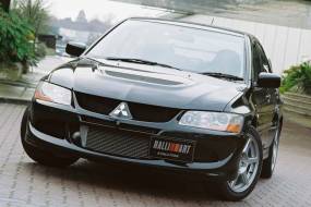 Mitsubishi Lancer EVO VIII (2003 - 2005) used car review