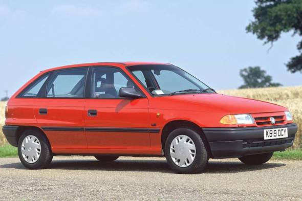 Vauxhall Astra (1998 - 2004) used car review