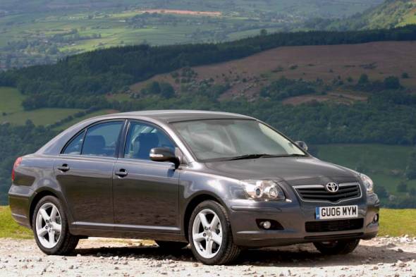 Toyota Avensis (2003 - 2009) used car review