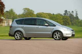 Ford S-MAX (2006 - 2010) used car review
