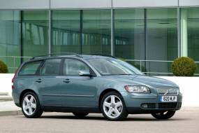 Volvo V50 (2004-2012) used car review