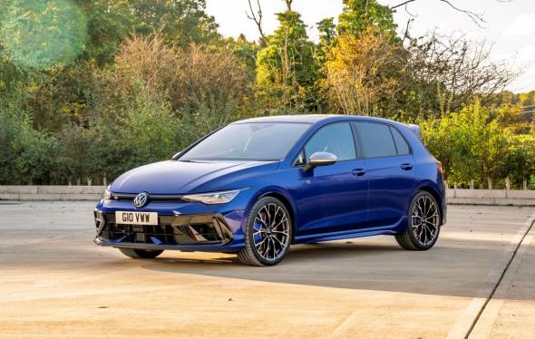 Volkswagen Golf R Review 2025: Prices, specs & verdict