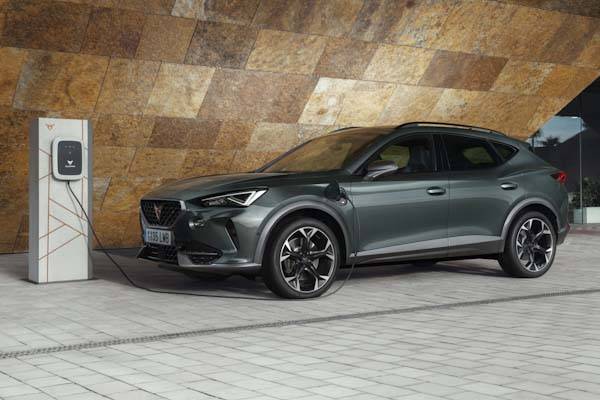 CUPRA Formentor e-Hybrid review