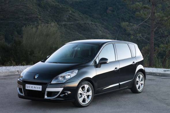 Renault Scenic (2009 - 2012) used car review