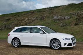 Audi RS4 Avant (2012 - 2015) used car review