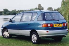 Toyota Picnic (1997 - 2001) used car review