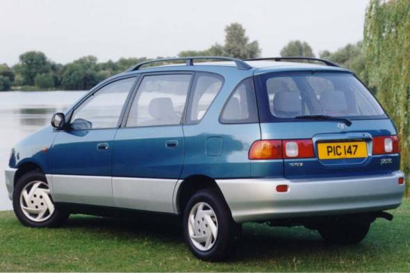 Toyota Picnic (1997 - 2001) used car review