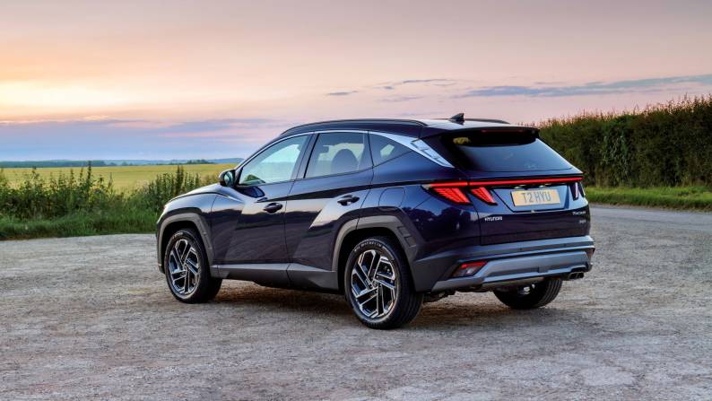 Hyundai Tucson Hybrid Review 2025: Prices, specs and verdict