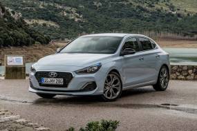 Hyundai i30 Fastback (2017 - 2020) used car review