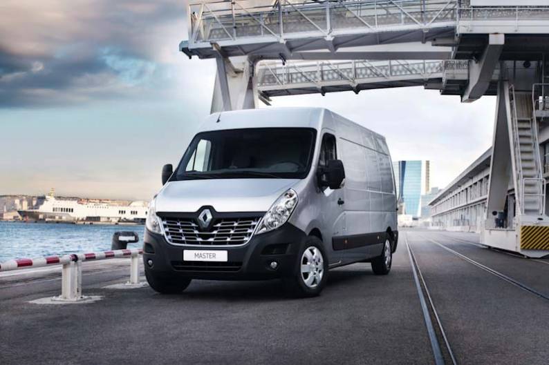Renault Master (2010 - 2019) used car review